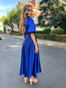 Kobaltowa sukienka maxi z bufiastymi rękawami